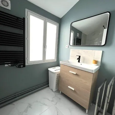 Duplex Entre La Cathedrale Et La Basilique